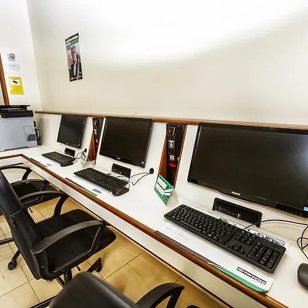Arribada Hostel